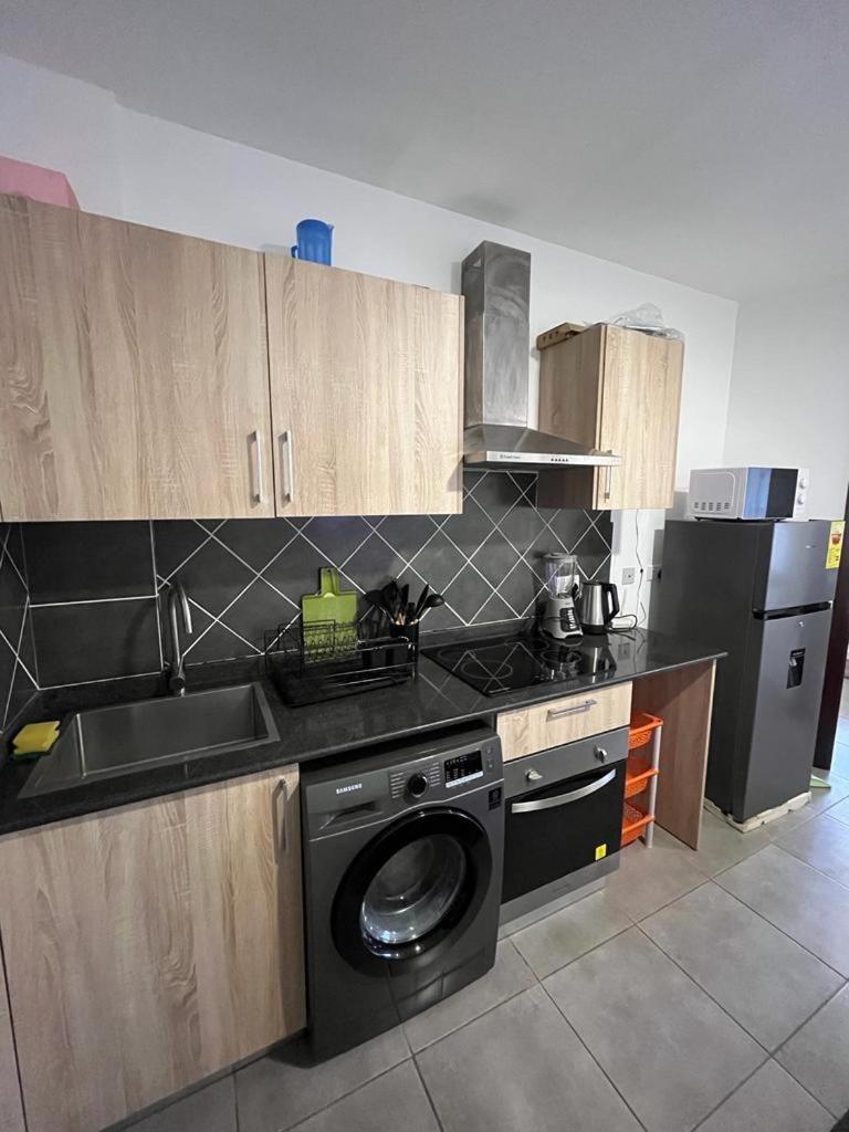 Lovely & Cozy 1 Bedroom Serviced Apartment Accra Kültér fotó